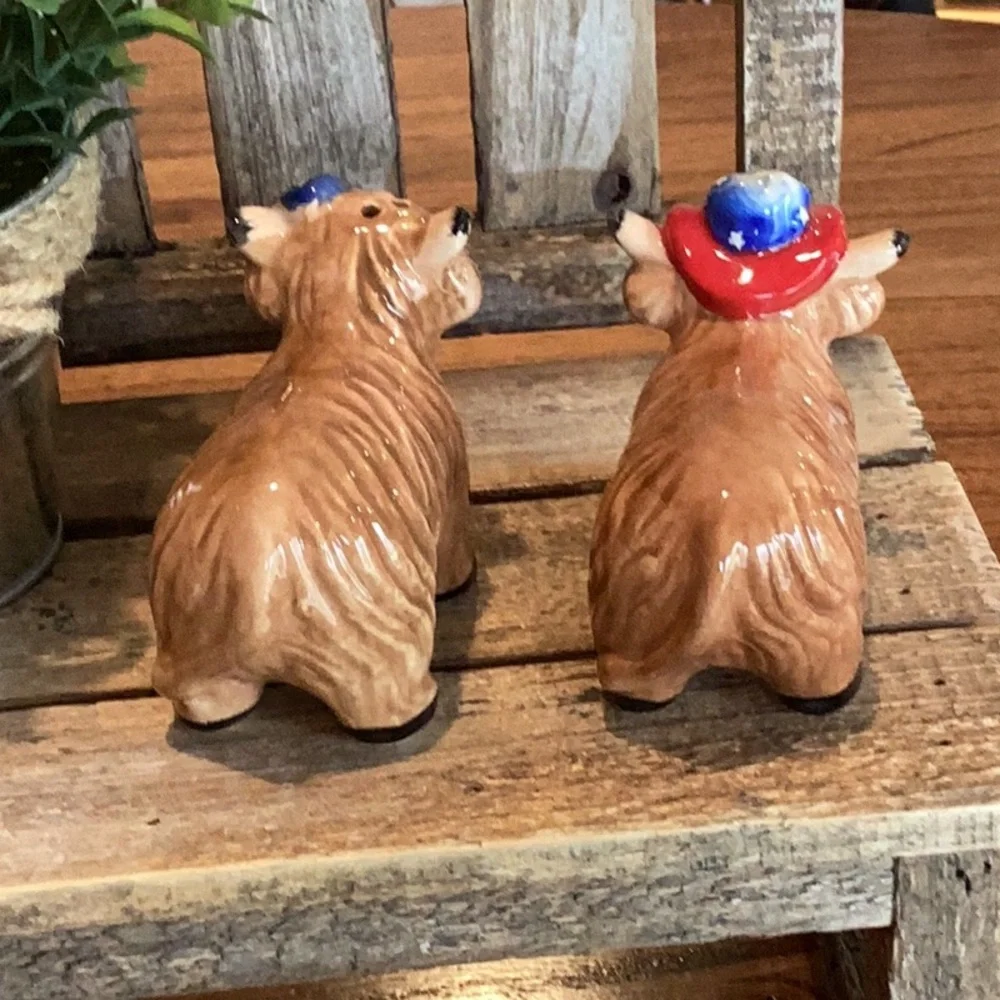 Patriotic Highland Cow Salt and Pepper Shakers